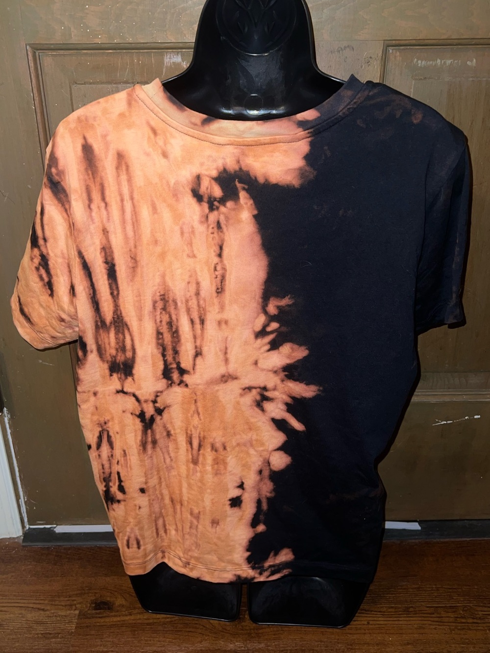 Handmade Black Tie Dye Shirt Split Dye Orange Short Sleeve Goth Grunge Size XL - Picture 4 of 9